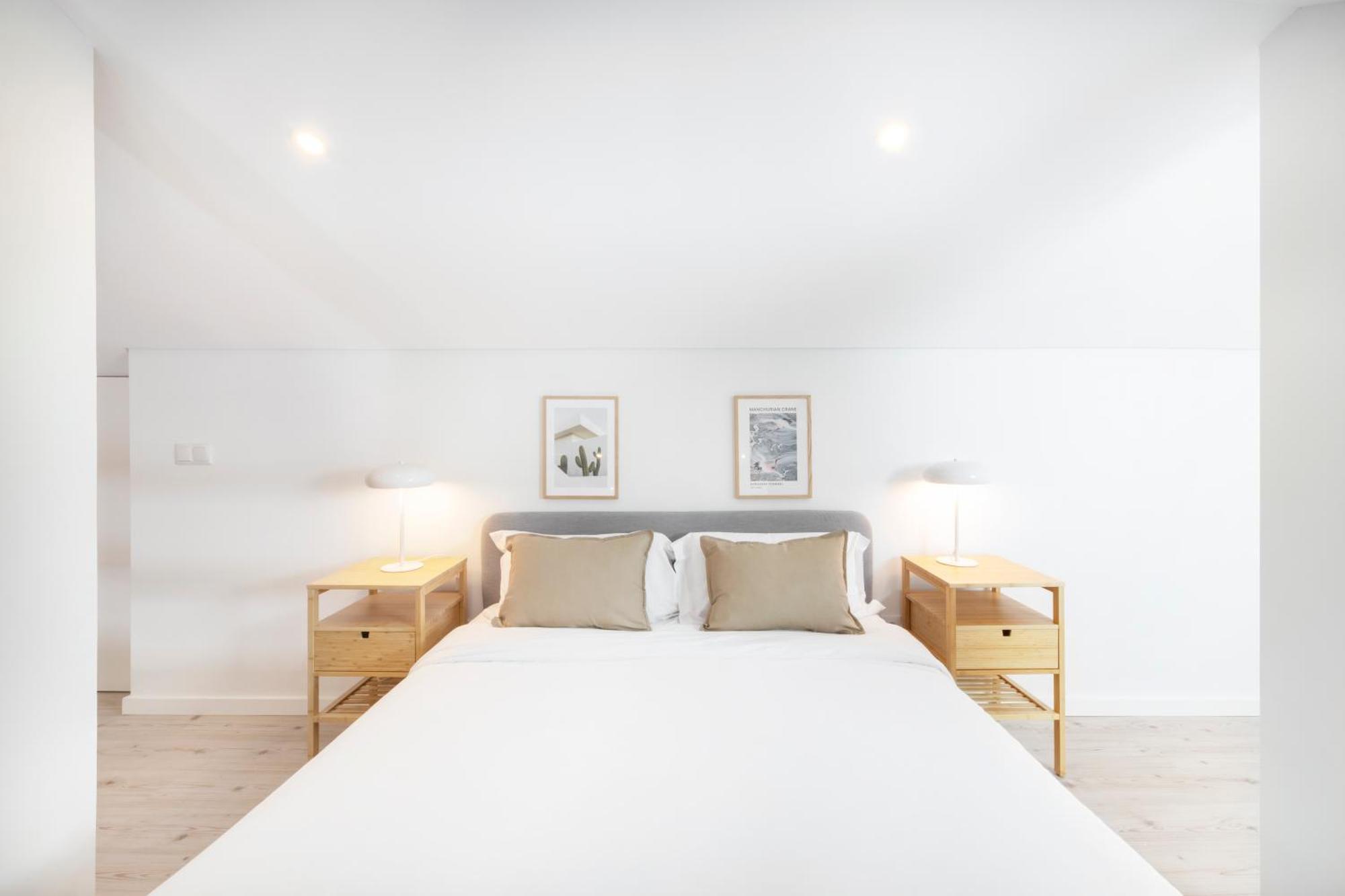 Lisbon Oriente Suites By Olala Homes Exterior photo
